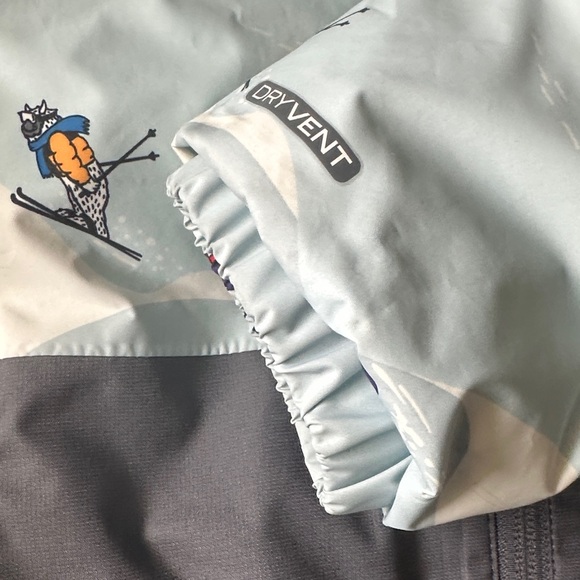 The North Face Kids' Light Gray and Blue Jacket - Picture 3 of 4